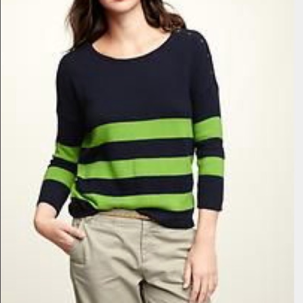 NWOT Gap striped button sweater